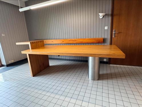 Designtafel/eettafel - massief eik - metalen poot, Huis en Inrichting, Tafels | Eettafels, Ophalen