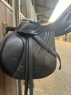 Ikonic Evolution Pro 16,5 inch zadel, Dieren en Toebehoren, Paarden en Pony's | Zadels, Ophalen, Gebruikt, Springen