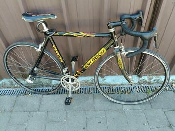 Eddy Merckx Elite koersfiets beschikbaar voor biedingen