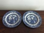 Staffordshire England Old Willow set van 2 bordjes blauw wit, Ophalen of Verzenden