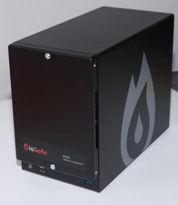 Brandveilig (30 min) 4TB RAID systeem; 2 harde schijven beschikbaar voor biedingen