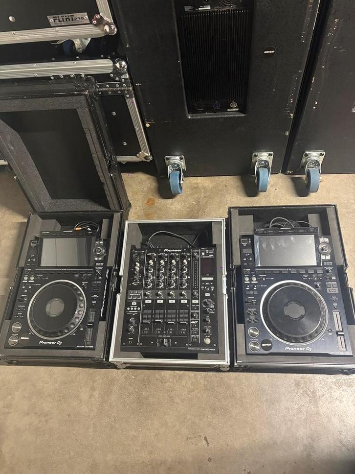 TE HUUR pioneer cdj 3000 set, Audio, Tv en Foto, Cd-spelers, Zo goed als nieuw, Pioneer, Ophalen