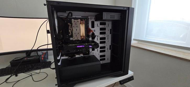 Gamecomputer i7-6700 * GTX1070 * 16Gb DDR4, Computers en Software, Computerbehuizingen, Ophalen