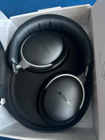 Bose QC ultra headphones beschikbaar voor biedingen