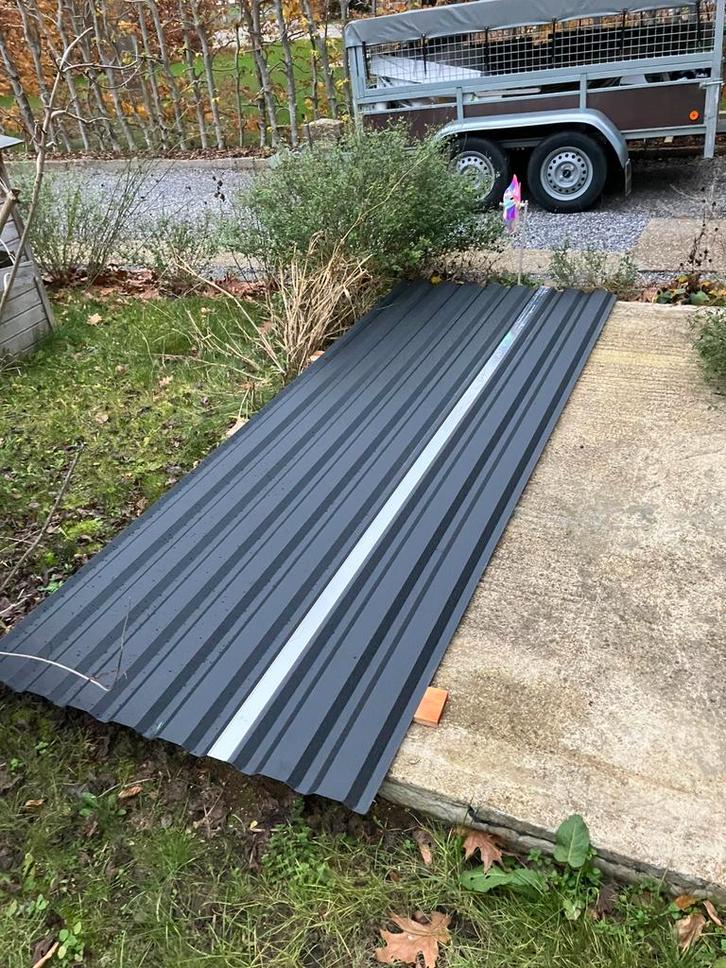 Kwalitatieve zwarte golfplaten damwandpanelen merk weckman, Doe-het-zelf en Bouw, Dakpannen en Dakbedekking, Zo goed als nieuw