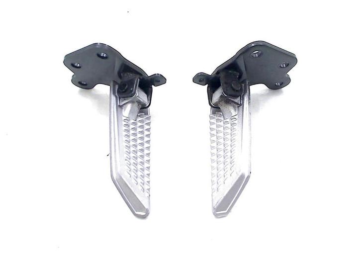 REPOSE-PIEDS SET Sym Symphony ST 50 4T 2021-2024 (E5), Vélos & Vélomoteurs, Pièces de cyclomoteur | Général, Utilisé, Autres types