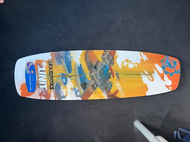 Slingshot wakeboard van 140 cm, Watersport en Boten, Overige Watersport en Boten, Gebruikt, Ophalen of Verzenden