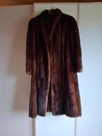 Bontmantel Nerts, Ophalen