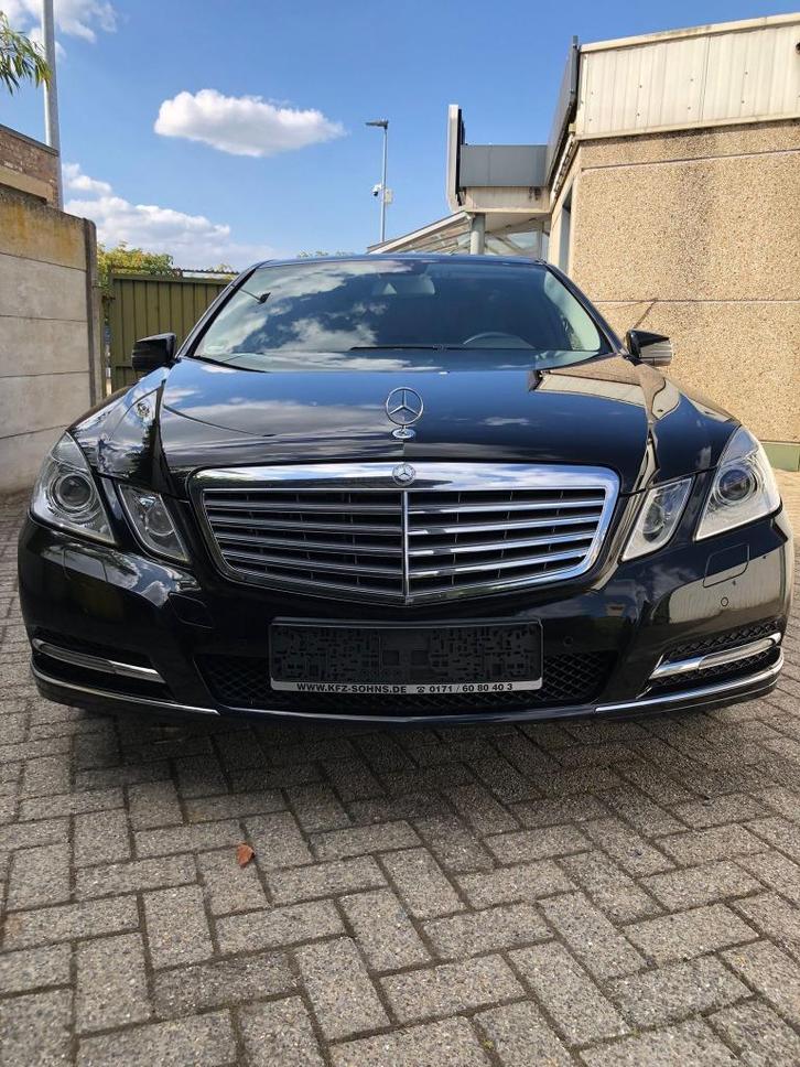 Mercedes E200 W212 - Automaat - Slechts 82.000 km, Auto's, Mercedes-Benz, Particulier, 200-Serie, ABS, Airbags, Airconditioning