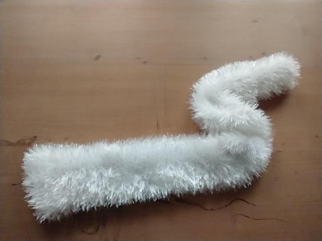 Sjaaltje, Kleding | Dames, Mutsen, Sjaals en Handschoenen, Nieuw, Sjaal, Maat 42/44 (L), Ophalen of Verzenden