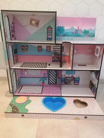 lol surprise huis + toebehoren, Ophalen, Gebruikt, Poppenhuis