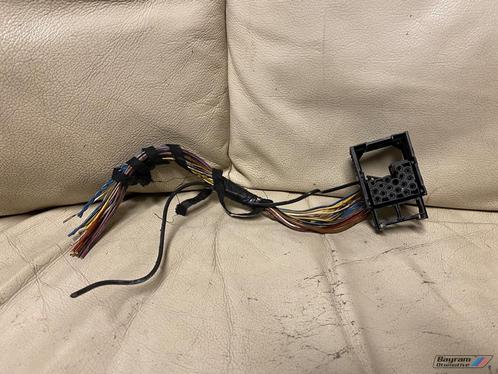 Bmw radio stekker kop origineel kabelboom E36 E34 E32 E30 M3, Auto-onderdelen, Elektronica en Kabels, BMW, Gebruikt, Ophalen of Verzenden