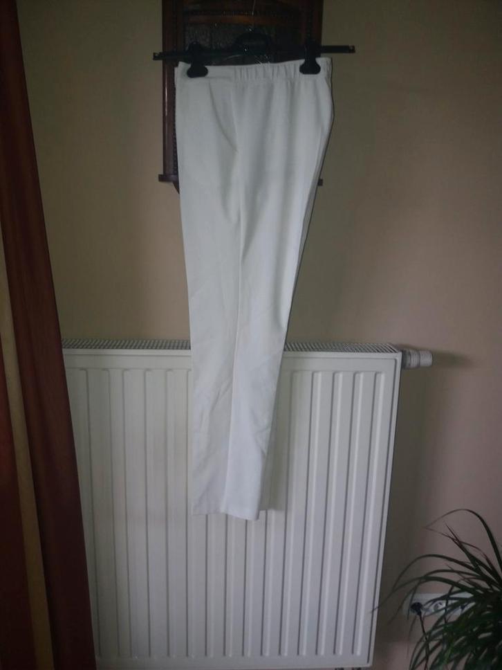 Volledig nieuwe witte broek  "MELVIN" e, Kleding | Dames, Broeken en Pantalons, Nieuw, Maat 38/40 (M), Ophalen of Verzenden