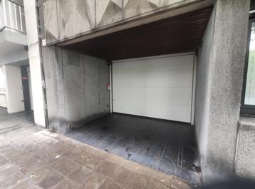 Garage fermé à  louer Liège Outremeuse, Immo, Liège (ville)