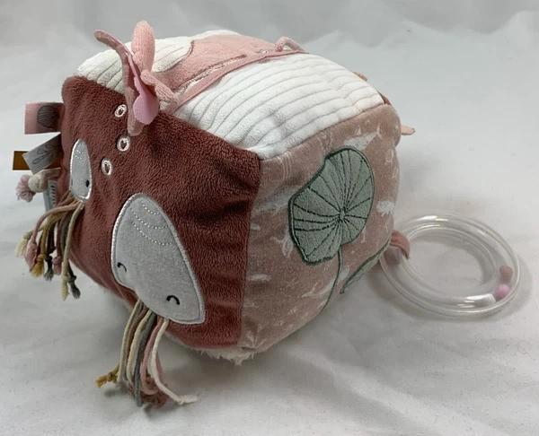 Little Dutch Activiteit kubus Ocean Pink Motoriek knuffel, Kinderen en Baby's, Speelgoed | Babyspeelgoed, Zo goed als nieuw, Verzenden