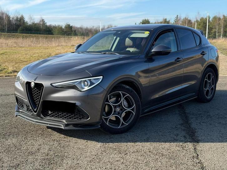ALFA ROMEO STELVIO Q4 BODYKIT, Autos, Alfa Romeo, Particulier, Stelvio, 4x4, ABS, Caméra de recul, Phares directionnels, Régulateur de distance