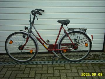 damesfiets beschikbaar voor biedingen