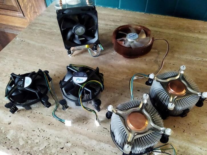 socket 775 koelers met koperen kern, Computers en Software, Overige Computers en Software, Zo goed als nieuw, Ophalen of Verzenden