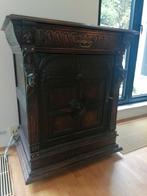 Mechelse kast, Ophalen