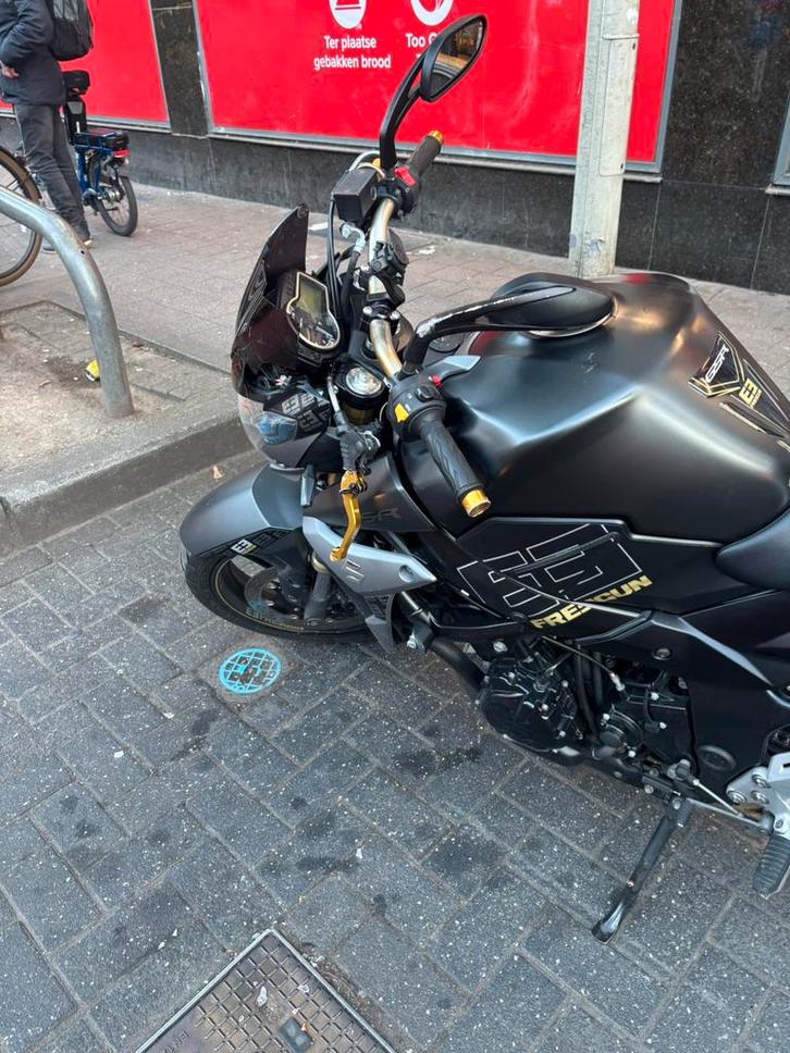 Suzuki gsr 750 freegun, Motoren, Motoren | Suzuki, Particulier, Ophalen