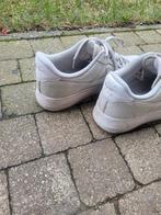 Nike airforce beige maat 43, Comme neuf, Enlèvement ou Envoi