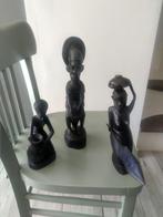 Afrikaanse beeldjes, Ophalen