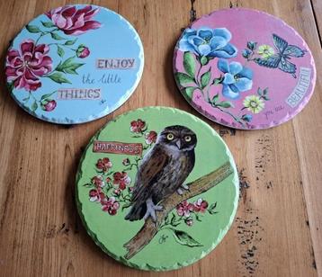 Nog 2 Jet decoratieborden / wandborden, vlinder, bloemen beschikbaar voor biedingen