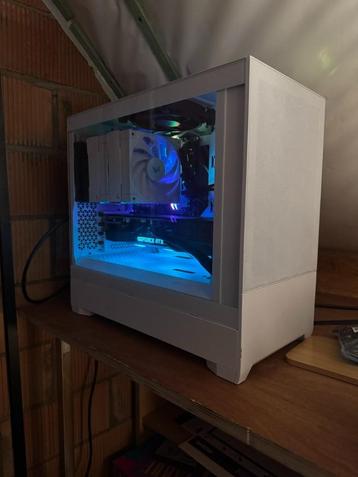 Krachtige PC 3080 RTX + 5600X + 32GB beschikbaar voor biedingen