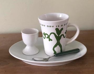 Ontbijtset  beschikbaar voor biedingen