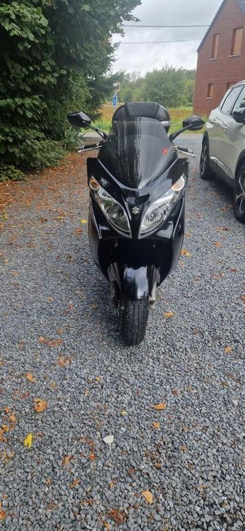 Suzuki Burgman 400 beschikbaar voor biedingen