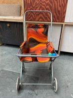 Vintage poppenwagenthe, Ophalen