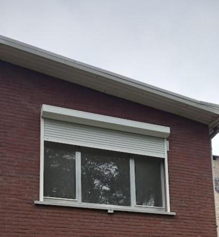 voorzetrolluiken 4 stuks Wit, Doe-het-zelf en Bouw, Rolluiken, Gebruikt, Wit, Ophalen of Verzenden