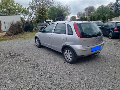 Opel corsa 1.2i essence contrôle ok tel 0484.05.05.01, Auto's, Opel, Corsa, Benzine, Euro 4, Berline, 5 deurs, Handgeschakeld