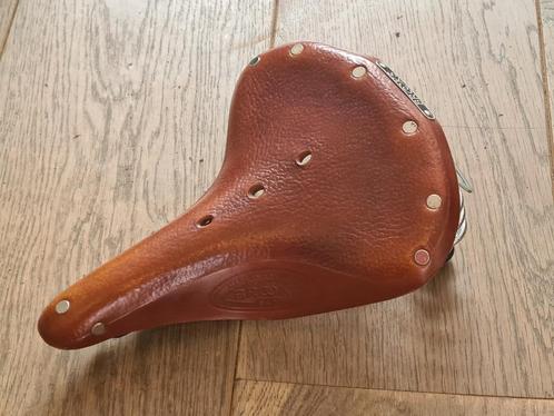 Selle de vélo en cuir Brooks B67 Classic - Confort et Style, Fietsen en Brommers, Fietsonderdelen, Algemeen, Zadel, Ophalen