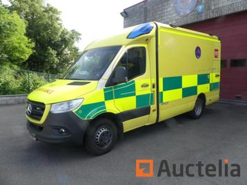 REF:2-GMD-738 - Mercedes-Benz Sprinter Ambulance (2021-242.3 beschikbaar voor biedingen