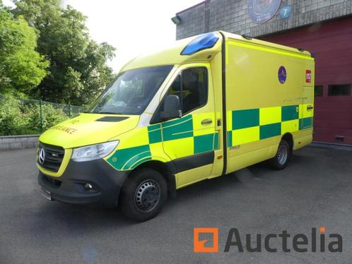 REF:2-GMD-738 - Mercedes-Benz Sprinter Ambulance (2021-242.3, Auto's, Bestelwagens en Lichte vracht, Bedrijf, Te koop, Mercedes-Benz