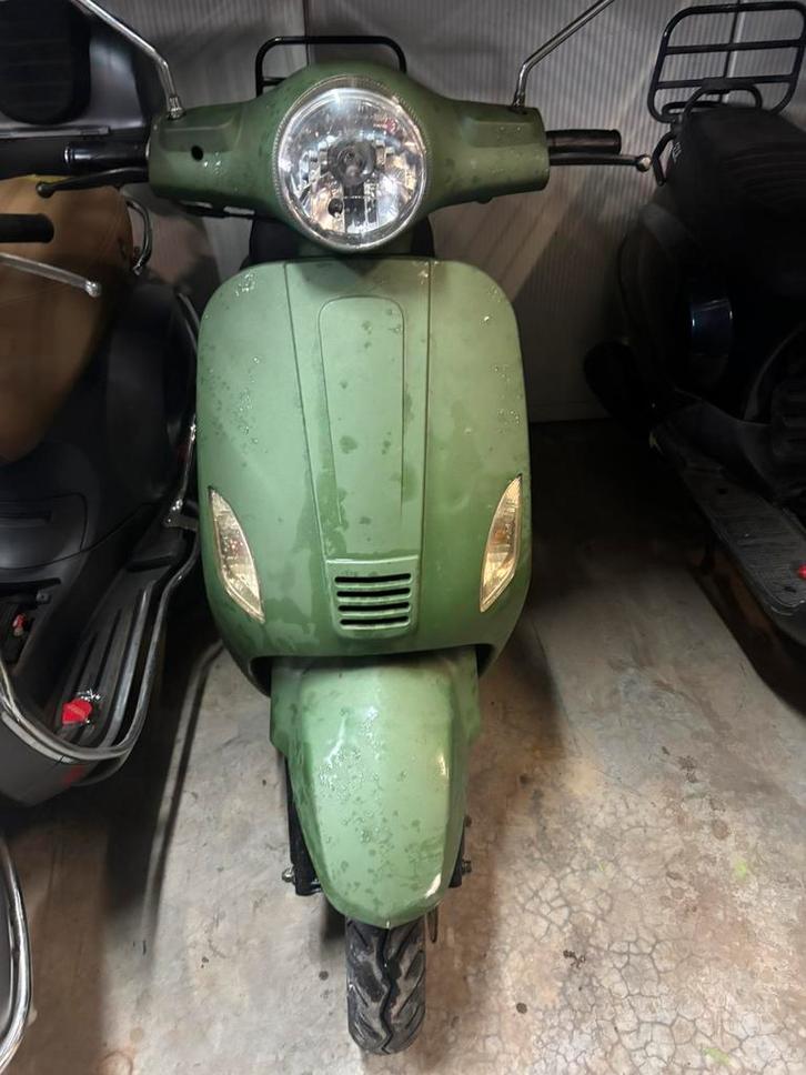 A & b klasse(zonder rijbewijs) vanaf 50€black weekend deals, Fietsen en Brommers, Snorfietsen en Snorscooters, Zo goed als nieuw