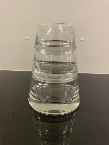 glazen piramide voor hapjes tapas desserts beschikbaar voor biedingen