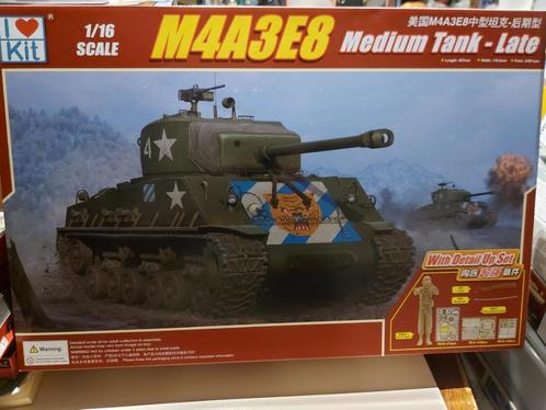 I Love Kit (61620): M4A3E8 Sherman op 1/16, Hobby en Vrije tijd, Modelbouw | Auto's en Voertuigen, Nieuw, Tank, Groter dan 1:32