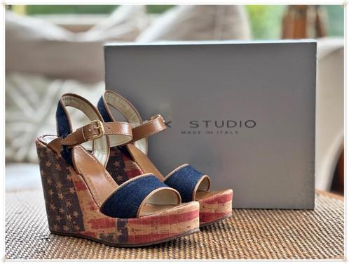 K STUDIO - SANDALES EN TOILE A TALONS COMPENSES - P.: 38, Kleding | Dames, Schoenen, Zo goed als nieuw, Sandalen of Muiltjes, Ophalen of Verzenden