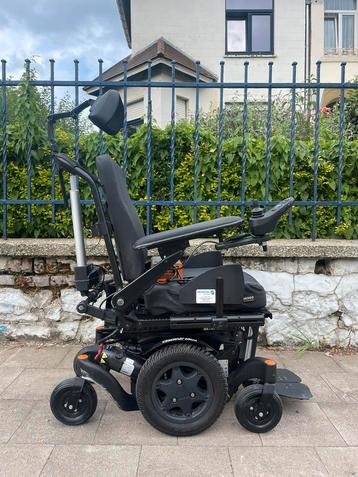 Quickie Q 300 mini elektrische rolstoel nieuwstaat beschikbaar voor biedingen