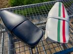 2x Vespa zadel, Fietsen en Brommers, Ophalen of Verzenden