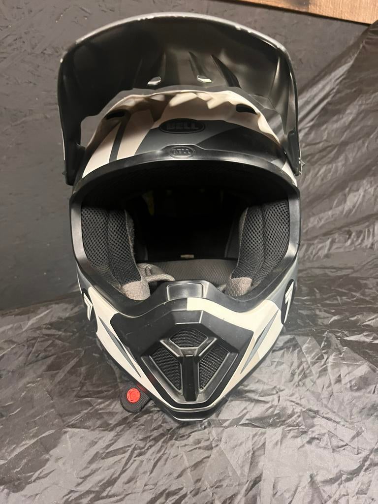 Crosshelm BELL, Ophalen, Zo goed als nieuw