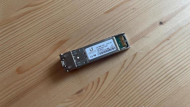 2 x Ubiquiti Unifi UF-MM-10-G SFP+ module, Computers en Software, Netwerk switches, Zo goed als nieuw, Ophalen of Verzenden