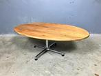 Sale: Salontafel ovaal vintage massief eiken chroom, Huis en Inrichting, Tafels | Salontafels, Ophalen, Zo goed als nieuw, Vintage Wilhelm Renz eiken mid century design
