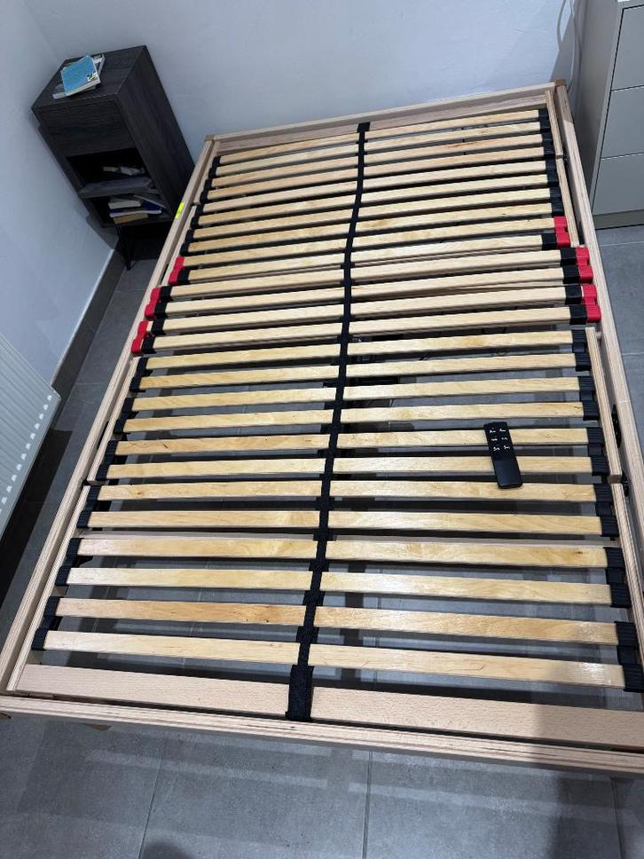 Lit Électrique en Hêtre Massif, Maison & Meubles, Chambre à coucher | Lits, Comme neuf, Queen size, 120 cm, 190 cm ou moins, Bois