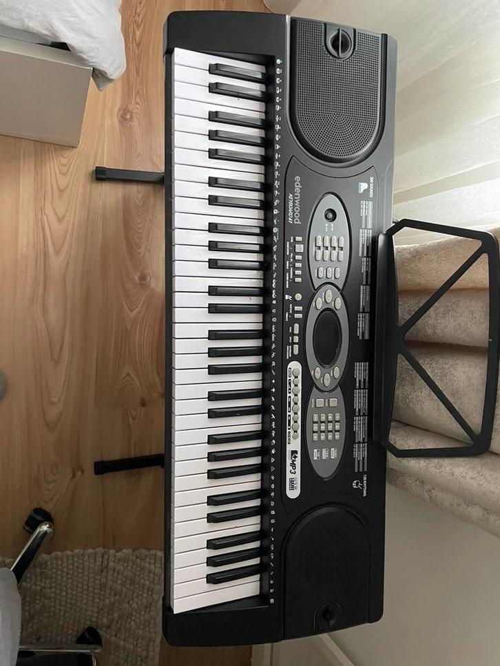 Clavier Synthétiseur EDENWOOD KEYBOARD 61 touches, Muziek en Instrumenten, Keyboards, Zo goed als nieuw, 61 toetsen, Ophalen
