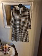 Dameskleedje, Enlèvement