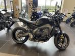 Yamaha MT-09 2023, Tech Black (NIEUW), Motoren, Motoren | Yamaha, Naked bike, Bedrijf, 890 cc, 3 cilinders