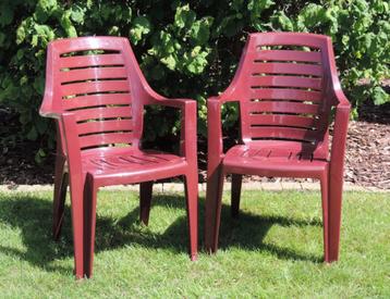 chaises de jardin robustes et confortables (2 pièces) disponible aux enchères